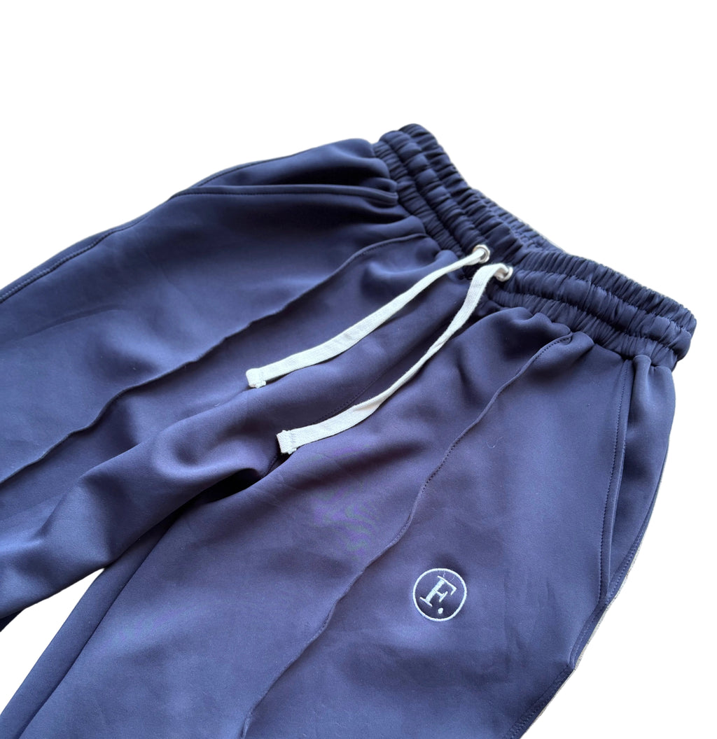 Bleus Collection Pin Tucked Seam Pants